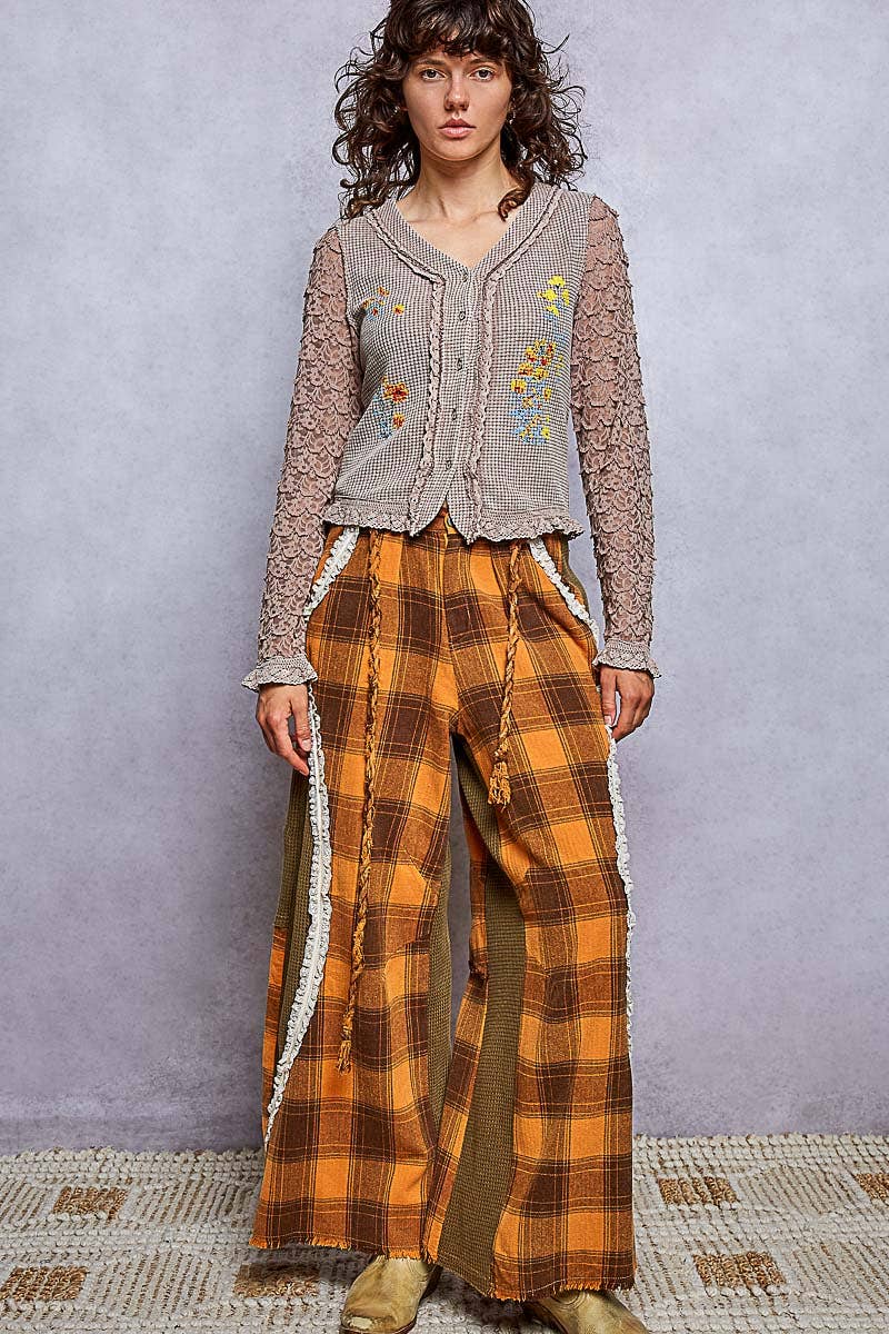 POL Vintage Wash Thermal Lace Sleeve V-Neck Button Slim Top: ROSE TAUPE