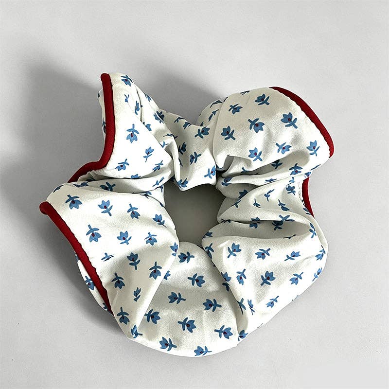 Retro Plaid Floral Scrunchie: Blue Floral / One Size